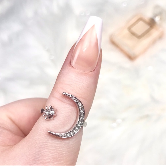 Jewelry - 💜10/$25💜Silver Crescent Moon Star Crystal Adjustable Ring NEW